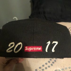 Supreme hat 2017